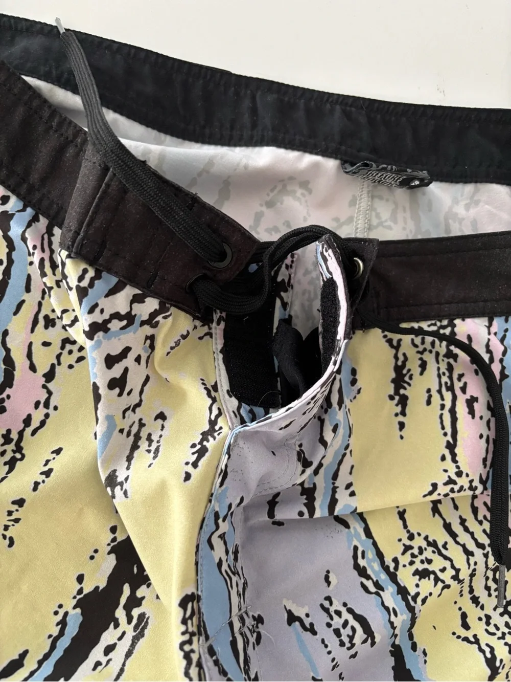 Rusty Men’s Multi-Color Swim Trunks Size 38